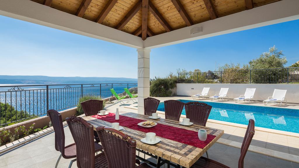 Beachfront Apartments Lara Omis Luaran gambar